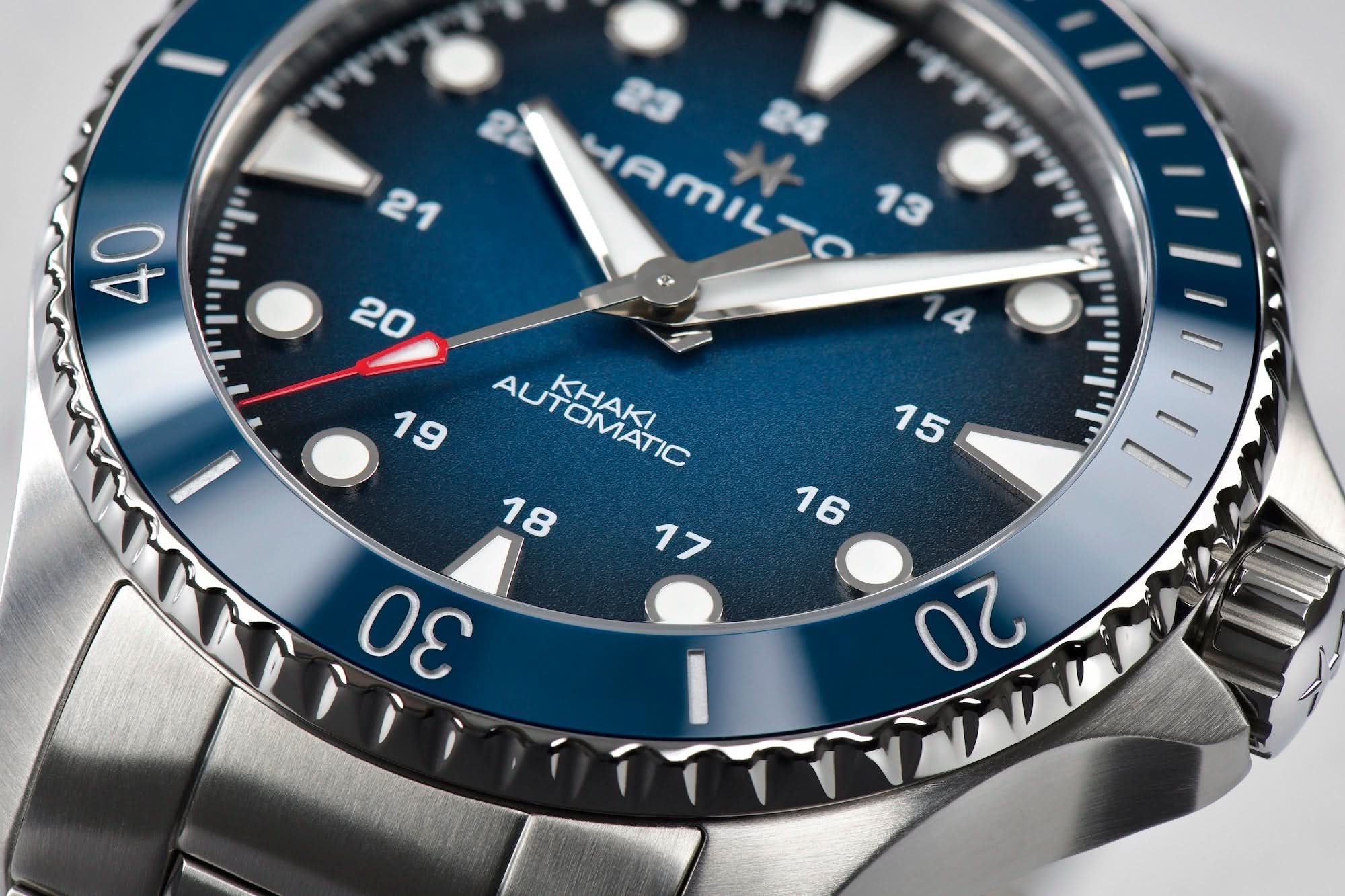 Hamilton Khaki Navy Scuba Auto H82505140