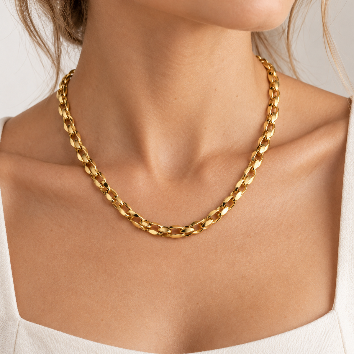 Steiner Exklusiv Collier getragen