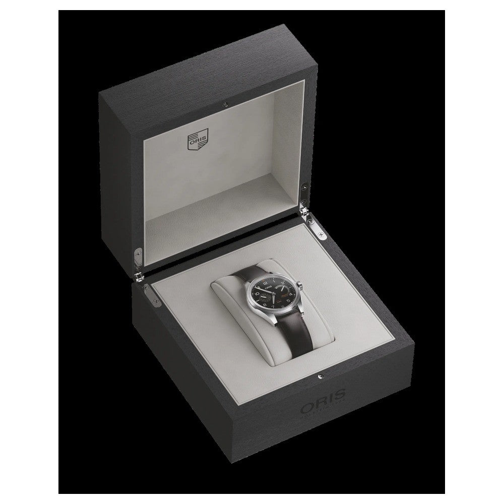 Oris ProPilot Calibre 111 black leather box