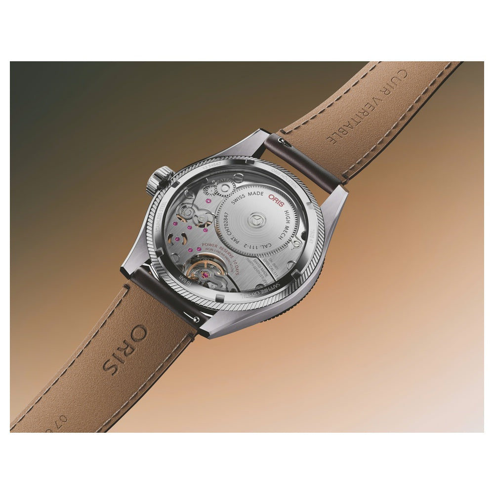 Oris ProPilot Calibre 111 Grün Lederband Gehäuseboden Uhrwerk Lederband