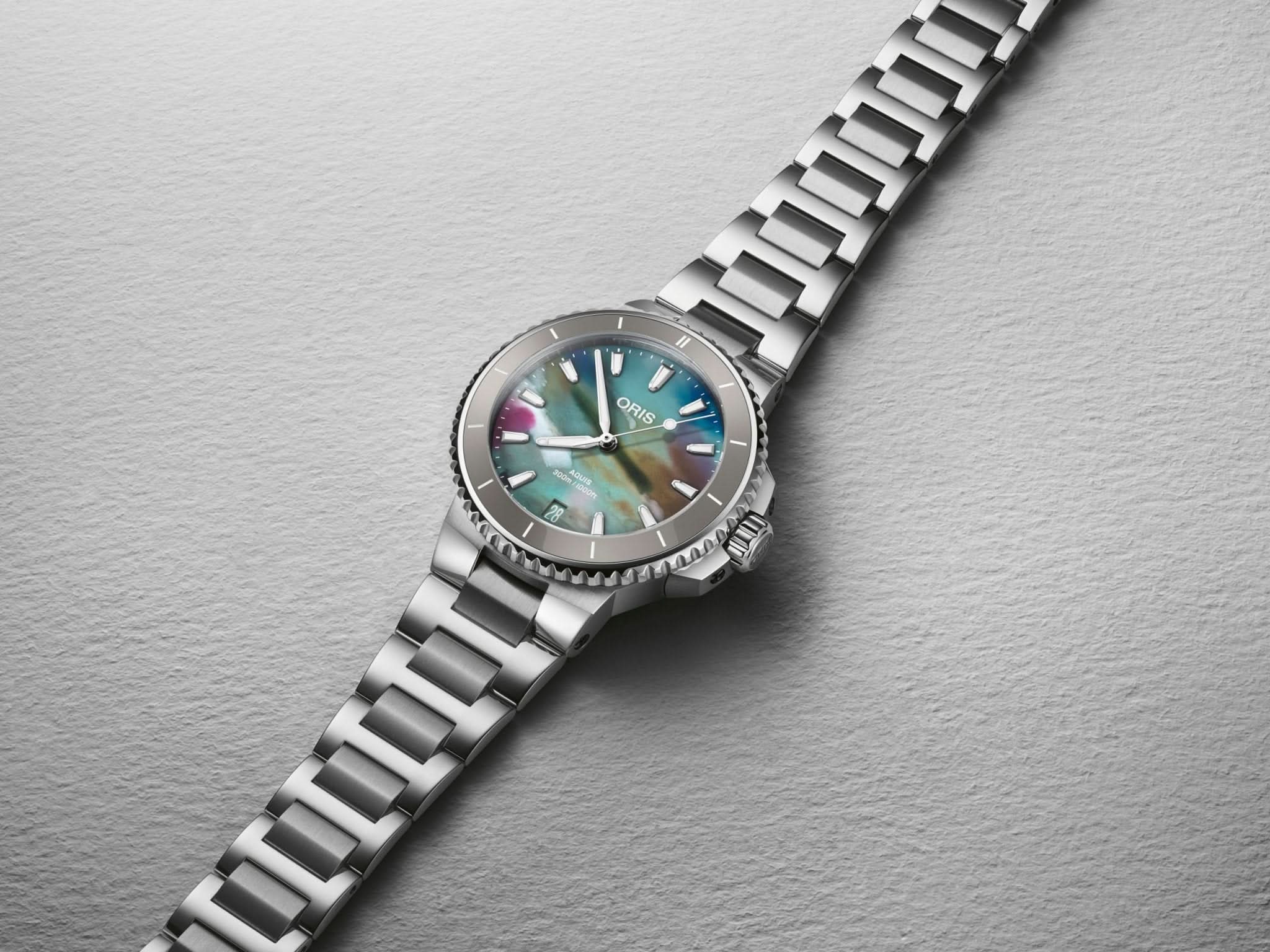 Oris Aquis Date UPCYCLE 36,5 01 733 7792 4150-07 8 19 05P - Juwelier Steiner