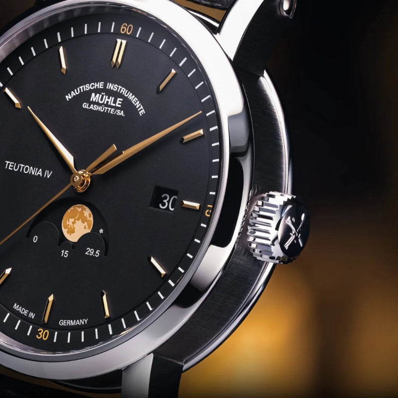 Mühle Glashütte Teutonia IV Mondphase M1-44-03-LB