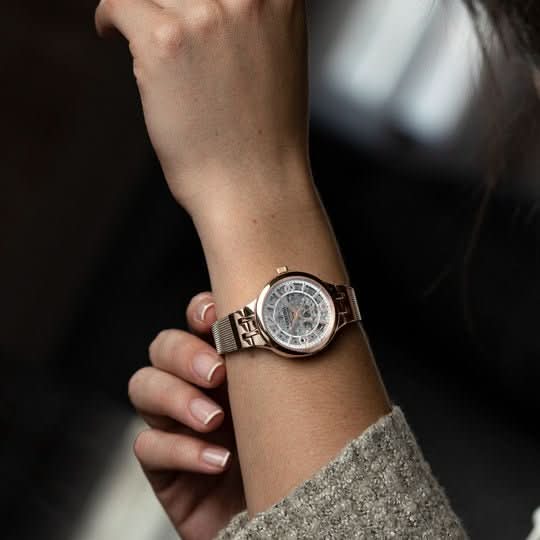 Festina Automatik Skelteton Damenuhr F20581/2 - Juwelier Steiner