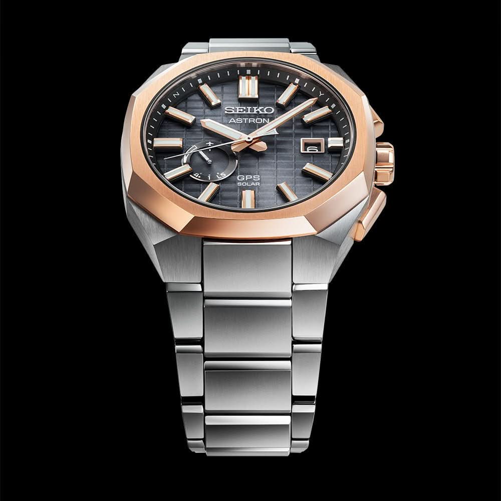 Seiko Astron GPS Solar Jet Black Titan SSJ014J1 - Juwelier Steiner
