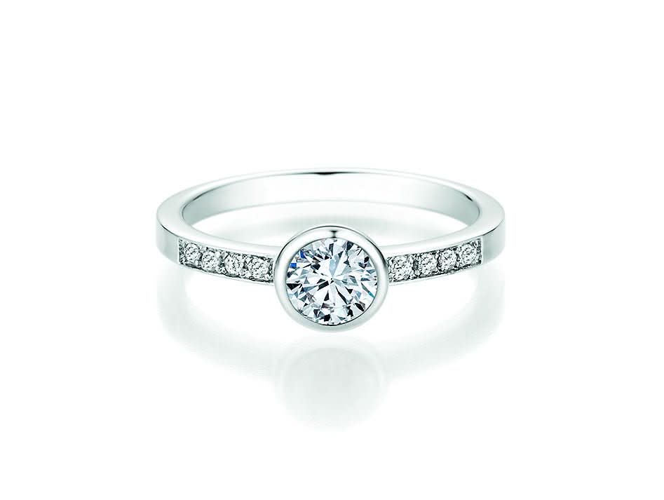 CR Solitaire Ring Weißgold 585 · 0,580 ct W-SI - Juwelier Steiner