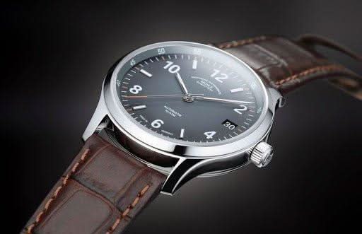 Mühle Glashütte Lunova Tag-Datum M1-43-26-LB-I - Juwelier Steiner