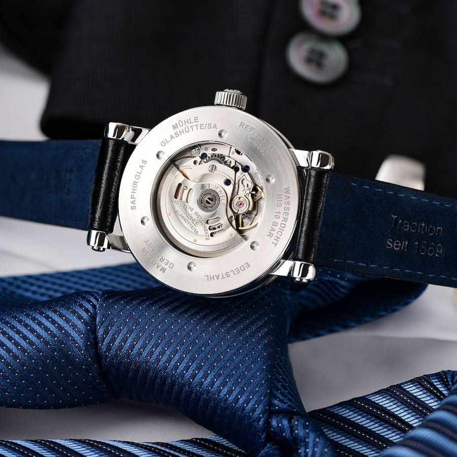 Mühle Glashütte Teutonia IV Kleine Sekunde M1-44-43-LB - Juwelier Steiner
