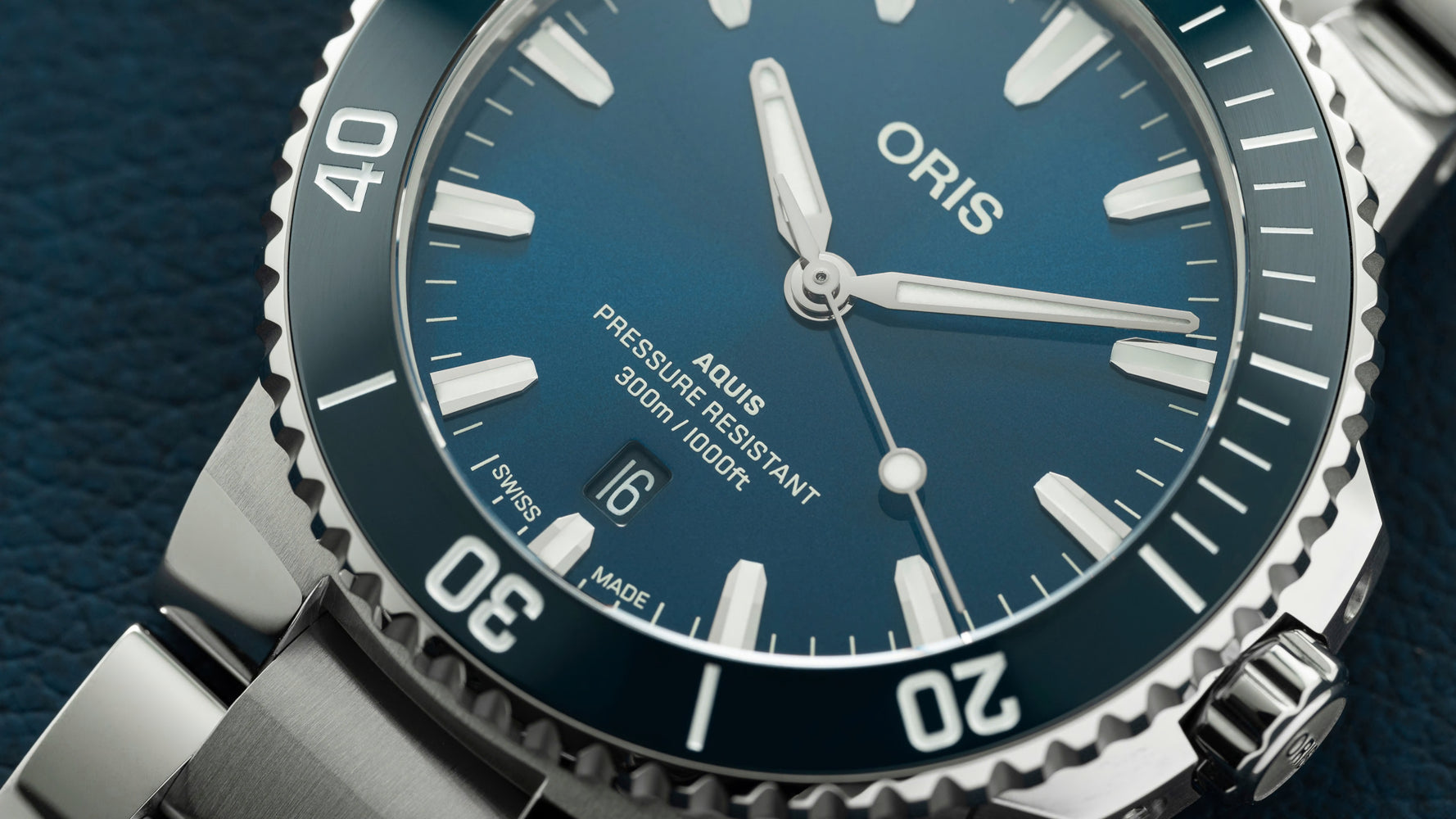 Oris AQUIS DATE 01 733 7787 4135-07 8 22 04PEB