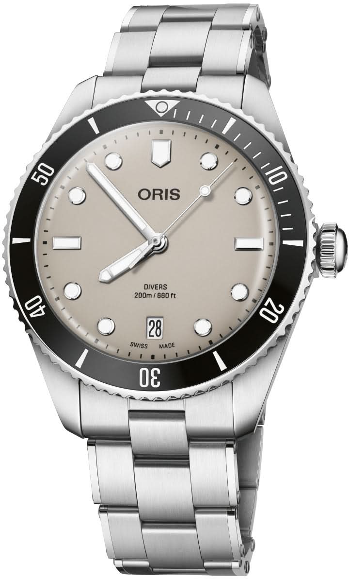 Oris Divers Date 01 733 7795 4051 ora disponibile nel negozio