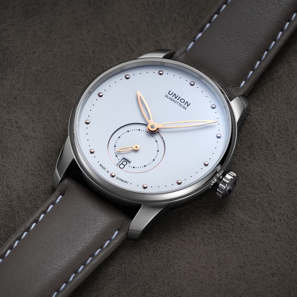 Union Glashütte Seris Kleine Sekunde D018.228.16.021.00 – Mood