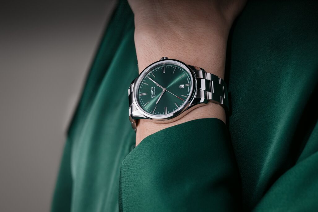 Union Glashütte Viro Datum 39mm D017.407.11.091.00
