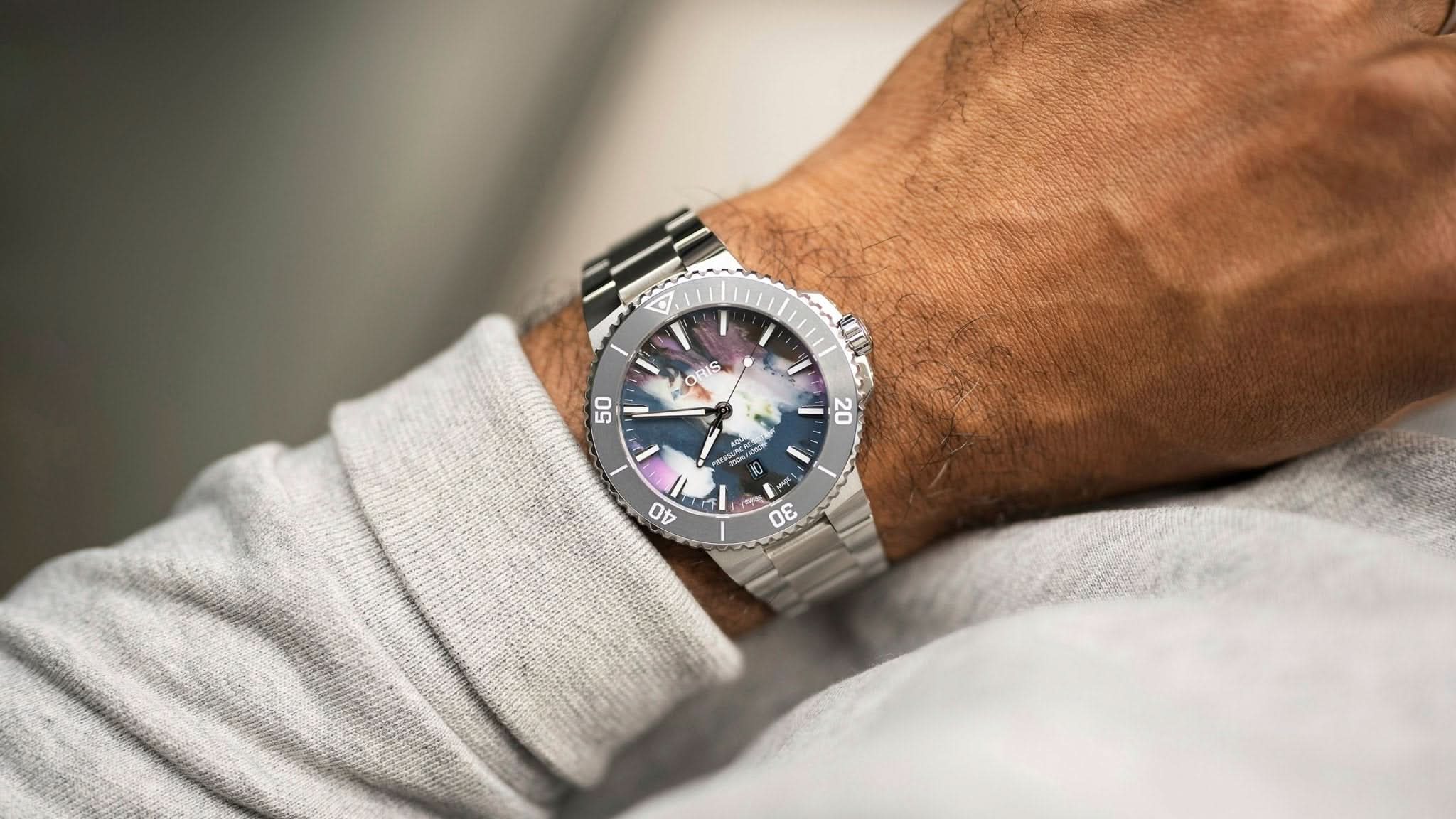 Buy the Oris Aquis Date Date Upcycle 01 733 7789 4150-07 8 23