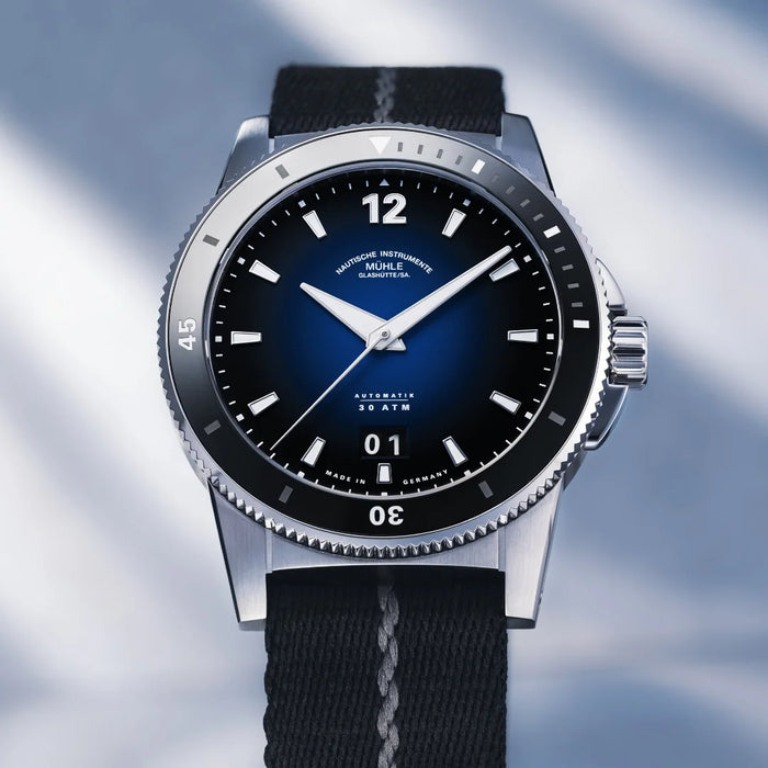 Mühle Glashütte Sportivo Großdatum M1-52-42-MB