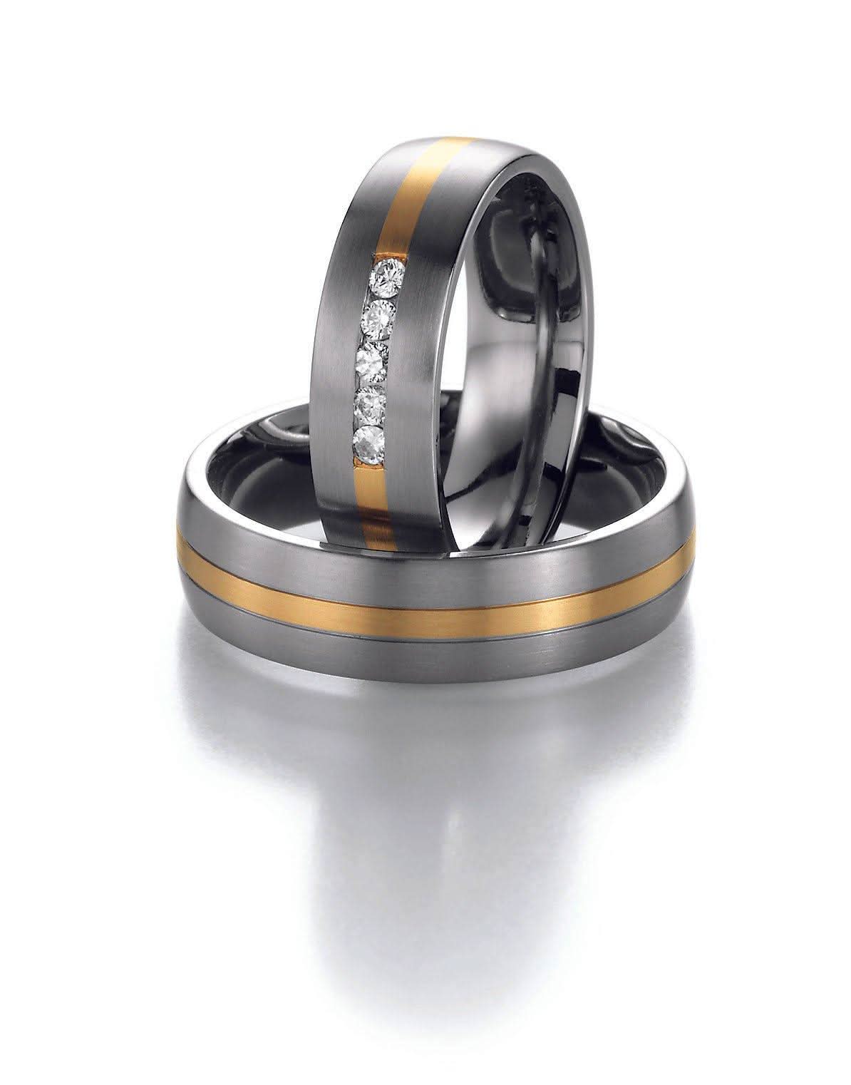 1 Paar Eheringe/Trauringe Collection Ruesch Titan Gold Whitestyle - Juwelier Steiner