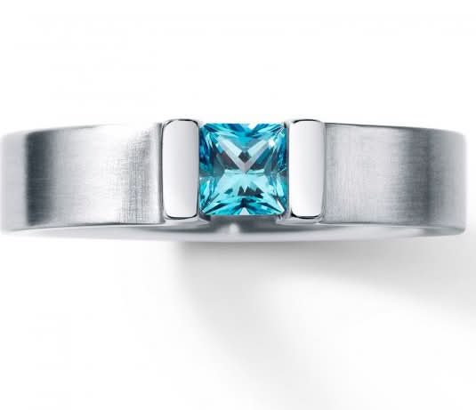 Humphrey Farbedelsteinring Victory aus Edelstahl - Juwelier Steiner