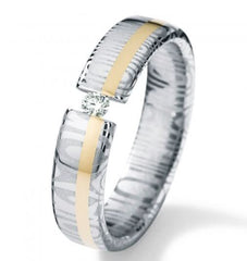 Humphrey Trauring with Diamond