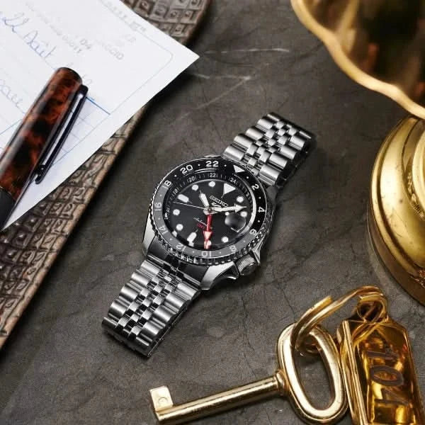 Seiko 5 Automatic Sports GMT SSK001K1 - Juwelier Steiner