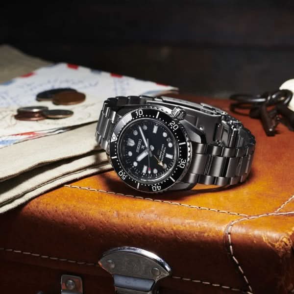 Seiko Prospex Automatik G.M.T Diver SPB383J1 - Juwelier Steiner