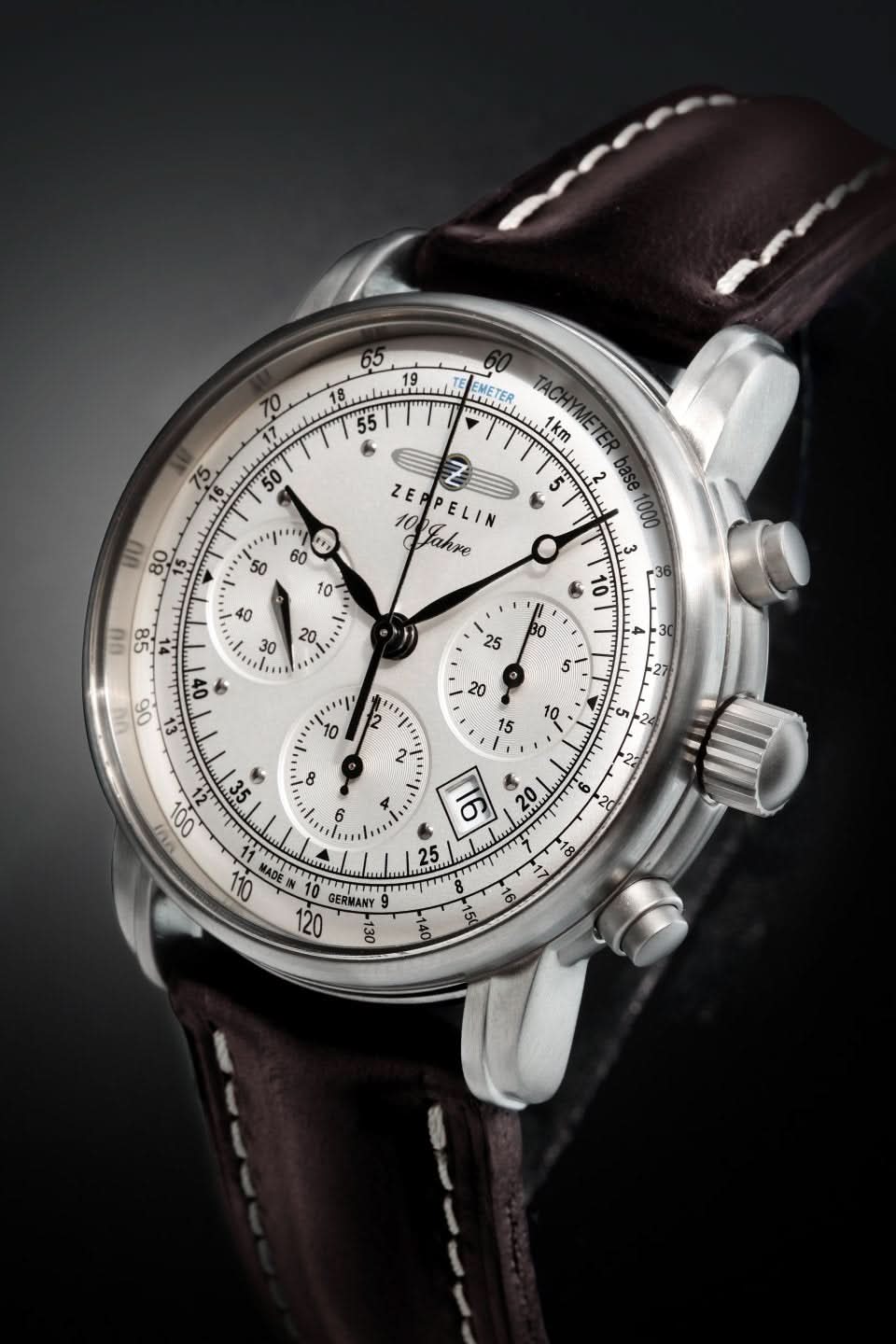 ZEPPELIN 　100 Jahre　クロノグラフ 腕時計 Zeppelin 100 Years Automatic Chronograph 8618-1 now available for