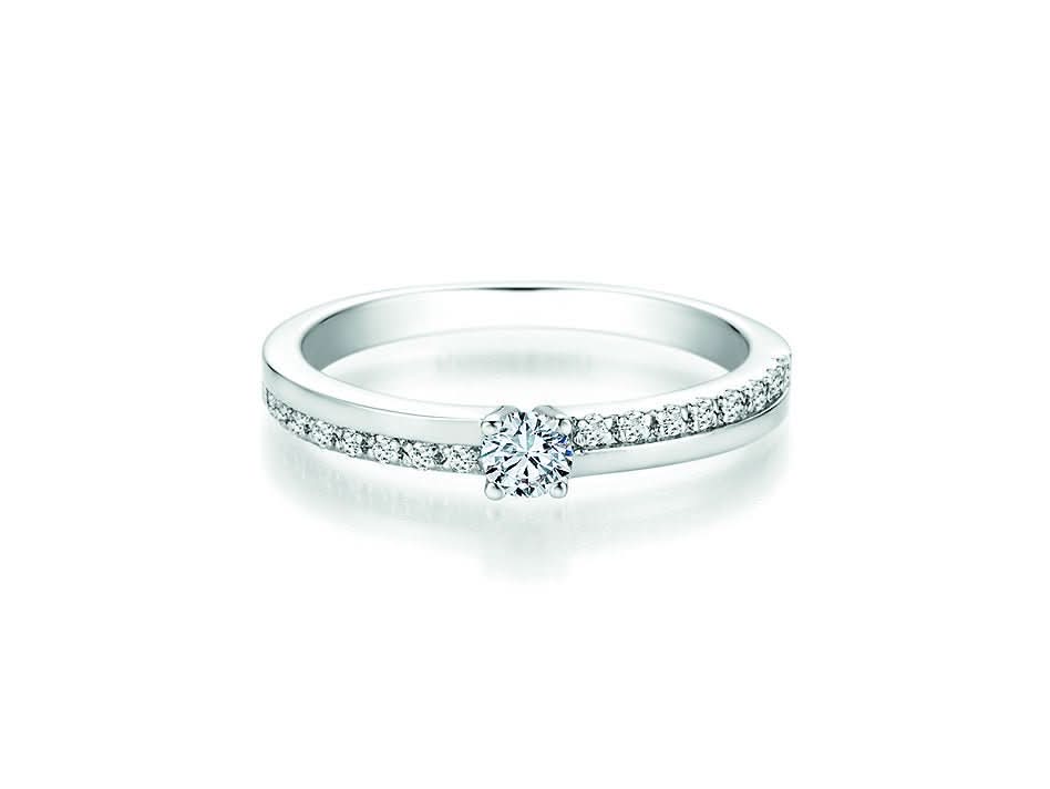 CR Solitaire Ring Weißgold 585 · 0,230 ct W-SI - Juwelier Steiner