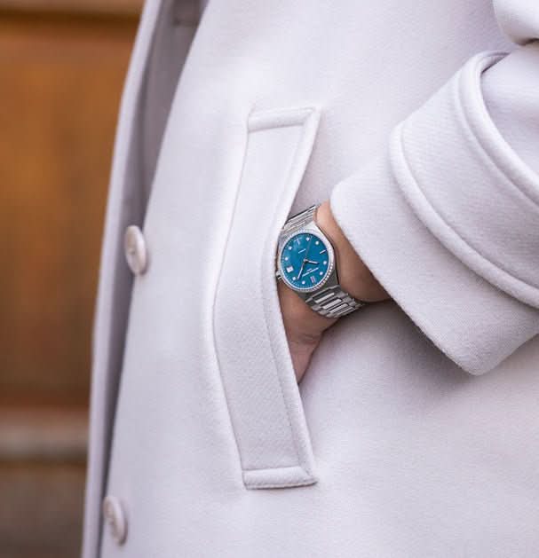 FREDERIQUE CONSTANT Highlife Ladies Automatic Sparkling Limited Edition FC-303LBSD2NHD6B - Juwelier Steiner
