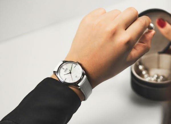 Union Glashütte Viro Datum Damen D011.207.16.111.00 - Juwelier Steiner